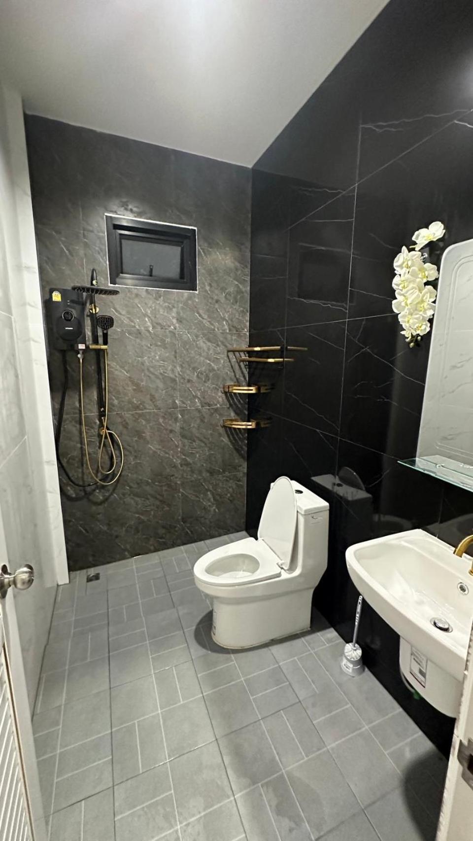 Nkr Poolvilla Ban Don  Ngoại thất bức ảnh